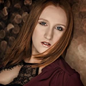 Meet your Posher, Leanne